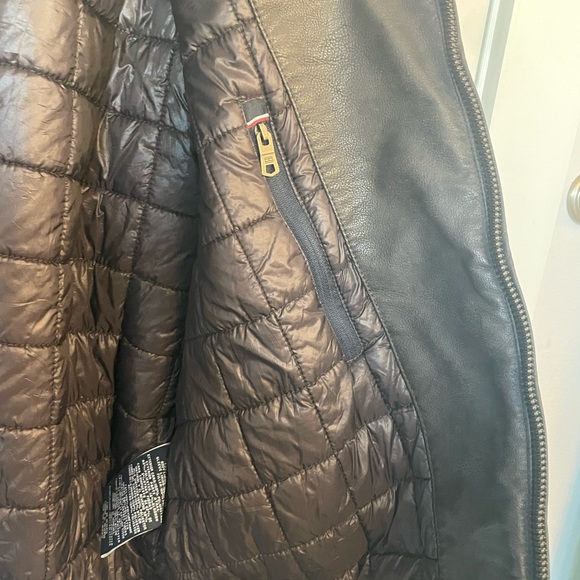 Tommy Hilfiger Faux Leather Jacket - NEVER WORN - M - Picture 5 of 8